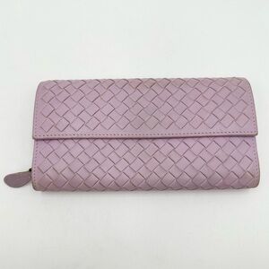 Bottega Veneta Intrecciato Lambskin Bifold Long Wallet in Lavender